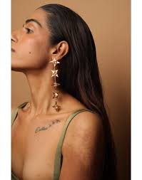 Buy Tres Chic Ring by ANATINA at Ogaan Online Shopping Site