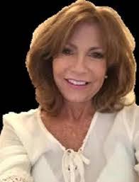 Joan Lynn's Instagram, Twitter & Facebook