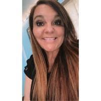 Amanda Deeb's Instagram, Twitter & Facebook