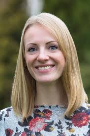 Sarah Collison's Instagram, Twitter & Facebook