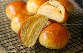 Bake for 35 mins or till the top is brown and a tester comes out clean. Cream Pan Japanese Custard Filled Cream Buns Ruchik Randhap
