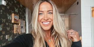 Celebrities with last name: Padgett