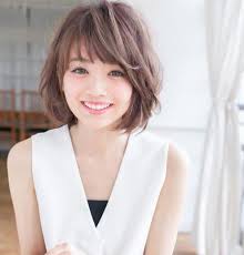 大人女性の髪型50選 アラサー アラフォーに似合うトレンドヘア 2019年版 folk bobhairstylesforfinehair ヘアスタイリング 髪型 ヘアカット