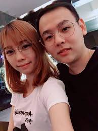 谢谢女神Chen Chen Ong 和男神Chunkit Ng 的支持！感恩😄 照片超SWEET 啦！ 👫🥰  #GeneRonOpticalSdnBhd #VintageStyle #KoreanStyle #thanksforyoursupport