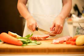 The 10 Best Cooking Classes In Maine