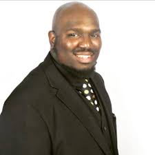 Who would be a good match for Luther Vandross in a Verzuz battle?