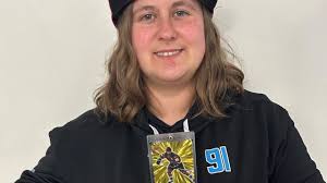 Une très rare carte de Marie-Philip Poulin trouvée au Québec