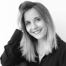 ariane thomas (@arianeda)