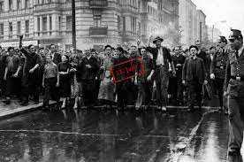 Join the queue, my friends, we want to be free men was one slogan. Ist Der 17 Juni 1953 Mannlich Demokratiegeschichten