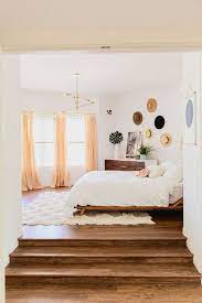 Best Ceiling Lighting Ideas That Add Style To Your Bedroom Lavorist White Wall Bedroom Home Decor Bedroom Contemporary Bedroom Design