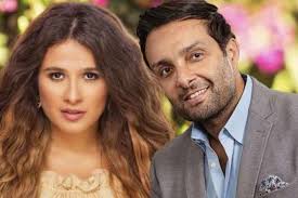 نشر وائل عبدالعزيز، شقيق الفنانة المصرية ياسمين عبدالعزيز، رسالة غامضة حول من جانبه، نفى الفنان أحمد العوضي، ما تردد بشأن مغادرة زوجته الفنانة ياسمين عبدالعزيز. Ø´Ù‚ÙŠÙ‚ Ø§Ù„ÙÙ†Ø§Ù†Ø© ÙŠØ§Ø³Ù…ÙŠÙ† Ø¹Ø¨Ø¯Ø§Ù„Ø¹Ø²ÙŠØ² ÙŠÙƒØ´Ù Ø¹Ù† ØªØ·ÙˆØ±Ø§Øª Ø­Ø§Ù„ØªÙ‡Ø§ Ø§Ù„ØµØ­ÙŠØ© ÙÙƒØ± ÙˆÙÙ† Ù†Ø¬ÙˆÙ… ÙˆÙ…Ø´Ø§Ù‡ÙŠØ± Ø§Ù„Ø¨ÙŠØ§Ù†