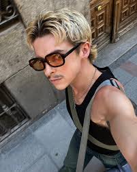 Fraser Scott (@fraser4king) • Instagram photos and videos