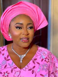 Abiodun Toyin (@glamby_tfresh) • Instagram photos and videos