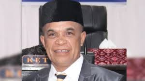 Jejak Karir Daniel Taimenas: Dari Petani dan Pebisnis Menjadi Ketua DPRD  Kabupaten Kupang