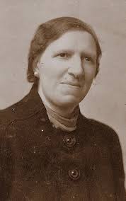 The moving WWII stories of the selfless matriarchs of London's East End