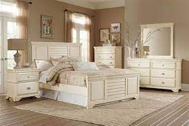 They are a great place to store your garments, jewelry, or extra sheets. Pin On Bedrooms Set