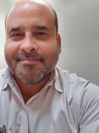 Good Morning my Beautiful Friends. I would like to meet you a little more  through here. Please drop a picture and your age. Ill start it .. Hi my  name is Frankie