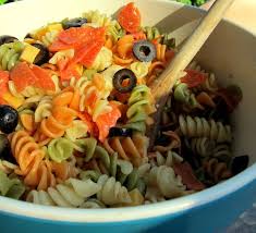 Italian Pasta Salad Ingredients 1 Pound Tri Color Rotini Pasta Cooked And Drained 1 Cup Chedda Summer Salad Recipes Salad Recipes Pasta Salad Italian
