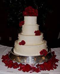 Amazing Red And White Wedding Cakes With Best And Wonderful Decoration Description From Weddingseve Com Rose Cake Design Wedding Cake Red Wedding Cake Roses