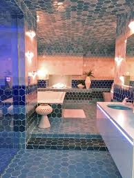 A Visit To The Kohler Design Center Kohler Wi Cozy Stylish Chic Bathrooms Designs Pictures Bathroom Design Picture Design