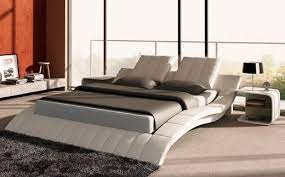 Modern Bedroom Furniture And Platform Beds In Toronto Mississauga And Ottawa By La Vie Furniture Modern Bedroom Modern Bedroom Furniture Contemporary Bed