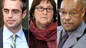 Gov. Paterson's core shrinking after 3 top aides bolt just weeks before  state budget deadline