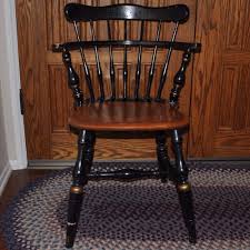 Vintage Ethan Allen Windsor Comb Back Mates Chair Maple And Black Sunflower Ethanallen Colonialrustictraditionalcott Chair Allen Chair Ethan Allen Furniture