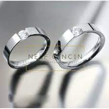 Cincin pernikahan berlian berdesain minimalis yang hadir dengan harga terjangkau. Cincin Emas Cicin Emas Putih Cincin Kawin Cincin Ukir Nama E06 Free Kotak Cincin Shopee Indonesia