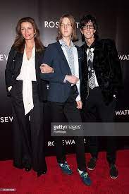 She was previously married to ric ocasek. Pin On Paulina Porizkova Always Beautiful