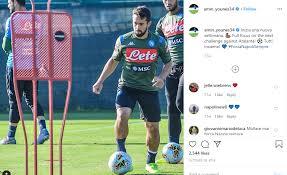 Olahraga ini memiliki beberapa manfaat yang baik untuk tubuh. Winger Napoli Pesepak Bola Dibantu Untuk Tetap Bodoh