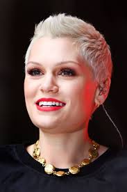 Maybe you would like to learn more about one of these? Coupe Courte Femme Blonde Quelle Coupe Blonde Courte Tendance Choisir