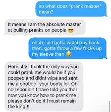 we were vibing so I figured we could move to text what the hell is this  😭😭 : rBumble