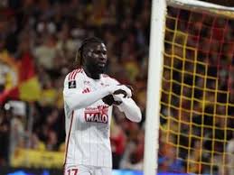 Brest vs Lyon Clash: We dey look Julien Le Cardinal ein chances!