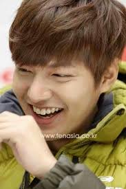 Where are my fans? Gather round people 😀