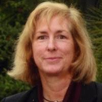 Laurie Barlow's Instagram, Twitter & Facebook