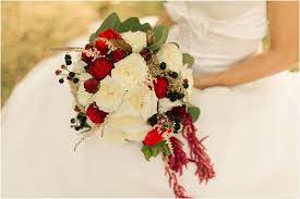 Wedding flowers for bride and groom. Short Lead Time Weddings What About The Flowers French Wedding Style
