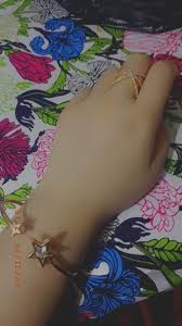 Pin By كبرياء انثئ On ايادي بنات كيوت Girl Hand Pic Photo Ideas Girl Muslim Girls Photos