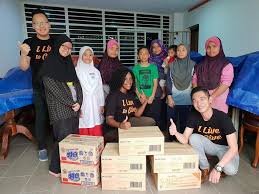 Konsultasi, konfirmasi, zakat/sedekah klik link. Rumah Anak Yatim Shifa The Giving Bank
