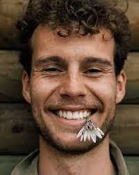 Mark Huglin's Instagram, Twitter & Facebook