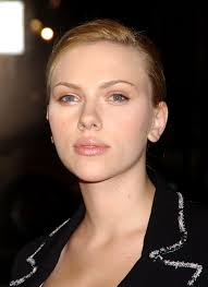 Scarlett Johansson Photo By Gilbert Flores In Good Company World Premiere At The Grauman S Chinese Theater Dece Scarlett Johansson Scarlett Scarlet Johansson