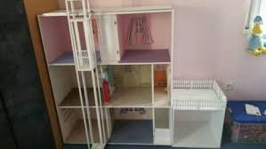 Schau dir unsere auswahl an barbie haus an, um die tollsten einzigartigen oder spezialgefertigten handgemachten stücke aus unseren shops für puppenhäuser zu finden. Barbie Haus Selbstgebaut In Nordrhein Westfalen Menden Barbie Haus Puppenhaus Plane Haus Selber Bauen