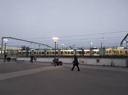 Le nombre total de rames, toutes construites entre 1988 et 1992, s'élève à 105. Parking Gare De Massy Tgv Effia Essonne Ile De France 33 806 00 01 15