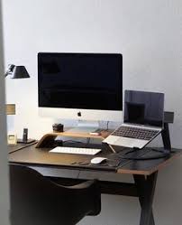 Den gibt es als original von apple für 29 euro oder du schaust nach nachbauten. Die 10 Besten Ideen Zu Apple Buro Apple Buro Arbeitsbereiche Buroraumgestaltung