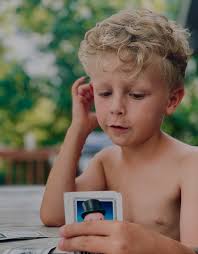 We decided to play hookie from camp and life today and stay at the lake  another day to recover from all the sun, lake, food, cousins, games, vino,  and memories made this