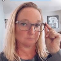 Rachel Glaze's Instagram, Twitter & Facebook