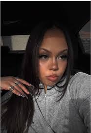 Johnna Williams's Instagram, Twitter & Facebook