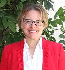 Margaret Yirenkyi's Instagram, Twitter & Facebook