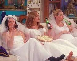 Pin By Vaibhav Chauhan On Friends Friends Scenes Friends Moments Friends Tv