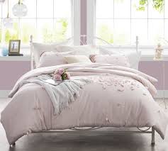 Beautiful pink comforter with gray second view, perfect for a girls dorm room or bed room specially if you are a pink lover. Top Duvet Cover Queen Extra Wide Pink Duvet Cover For Queen Size Bedding