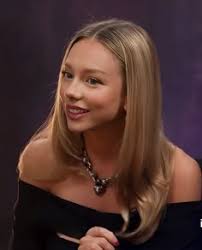 40 ideas de Ester Esposito